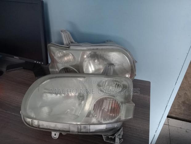 Daihatsu Tanto 2009 Headlight