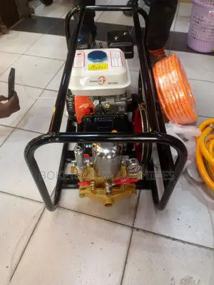 Benford Trolley Sprayer 8hp Engine 50M Pipe