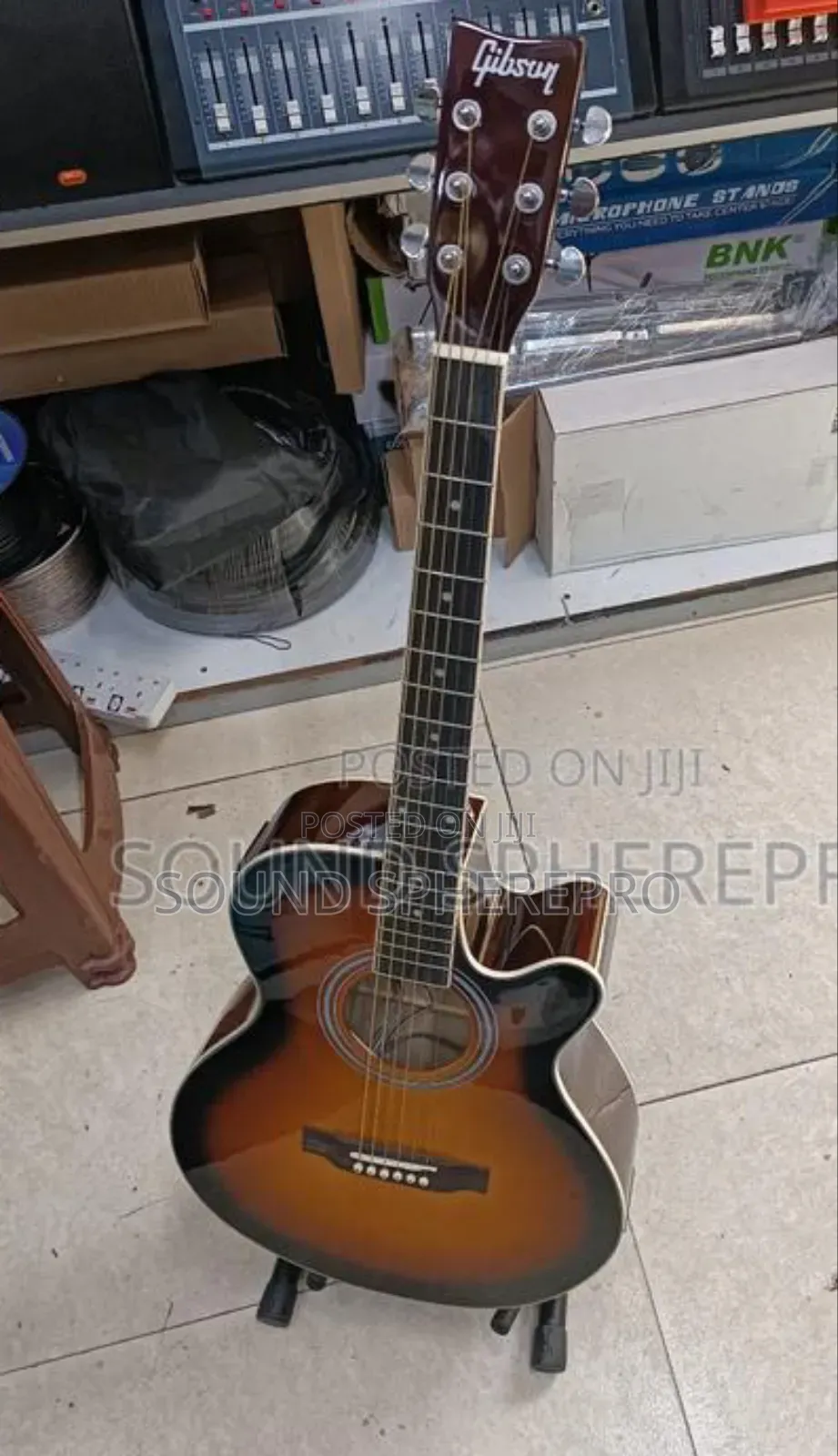 Gibson Semi Accoustic Size 41