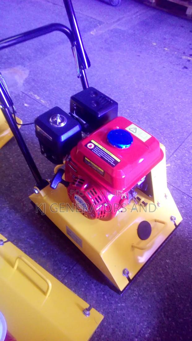 Heavy Duty Petrol Compactor 8hp - main view