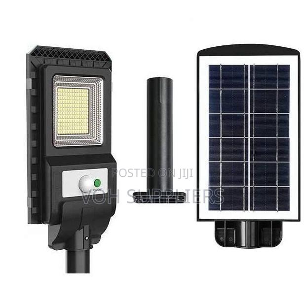 240w Integrated Solar Street Light - main view