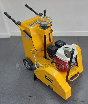 Floor Cutter 5.5hp Honda - thumbnail 2