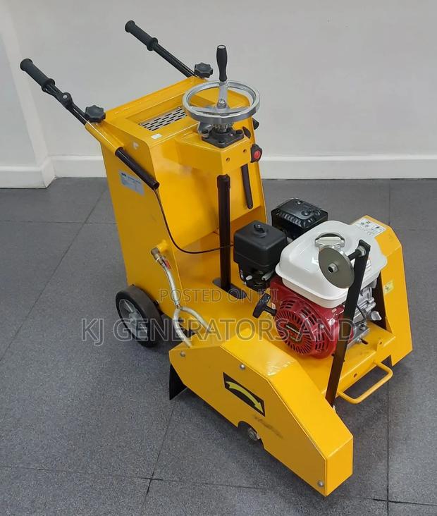 Floor Cutter 5.5hp Honda - main view