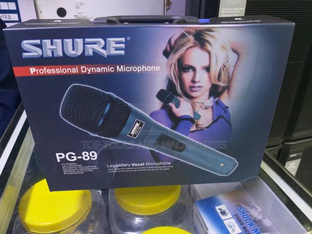 Shure Professional Dynamic Wired Microphone - main view