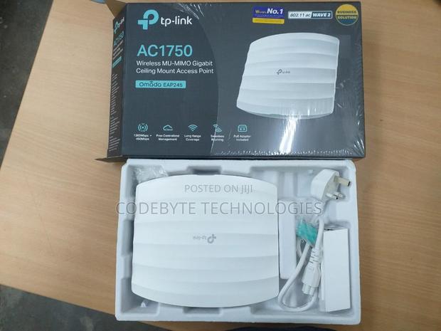 Omada EAP245 Indoor Wifi Access Point AC1750 Dual Band~ Tp - main view