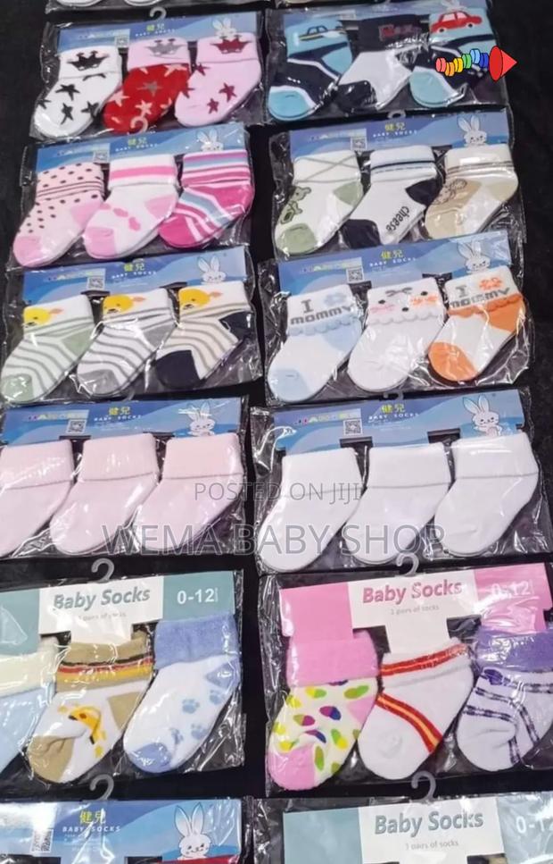 Newborn Baby Socks (Set of 3 Pairs)