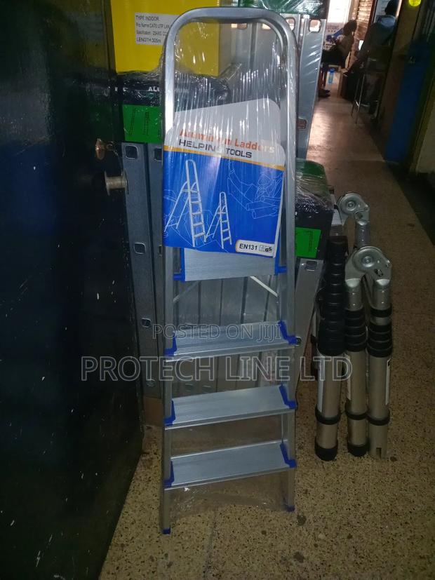 4 Step Foldable Aluminium Ladder - thumbnail 4