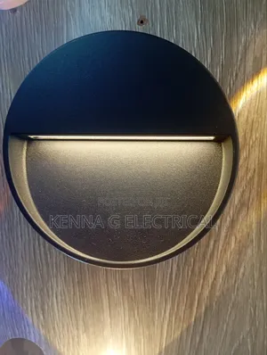 Surface Mount Round LED Exterior Wall Light