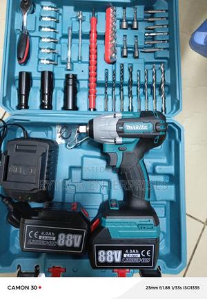 Impact Wrench Makita
