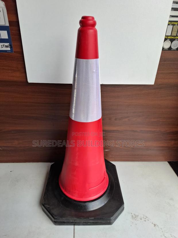 Safety Cone/Traffic Cone-75cm - thumbnail 2