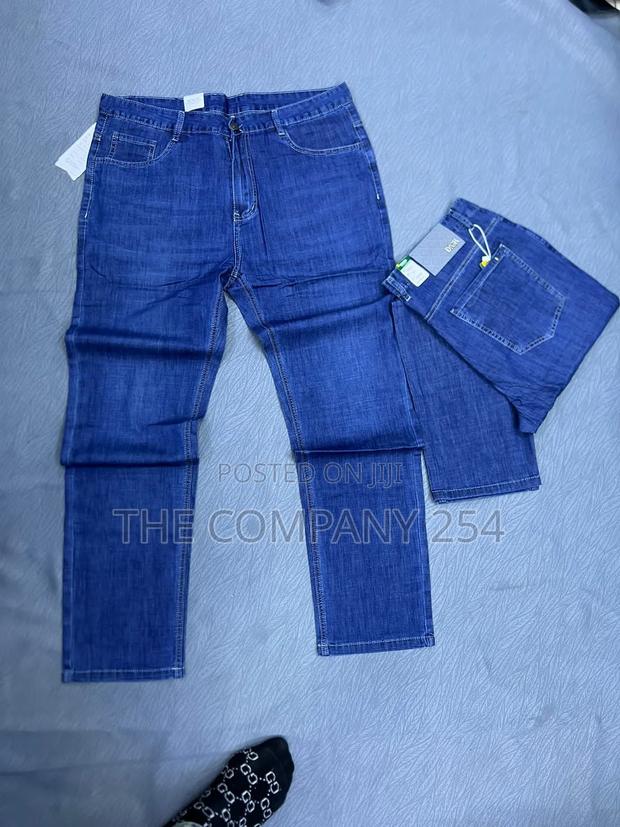 Plain Demin Jeans Available Size 30 to 38 - thumbnail 3