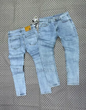 Plain Demin Jeans Available Size 30 to 38
