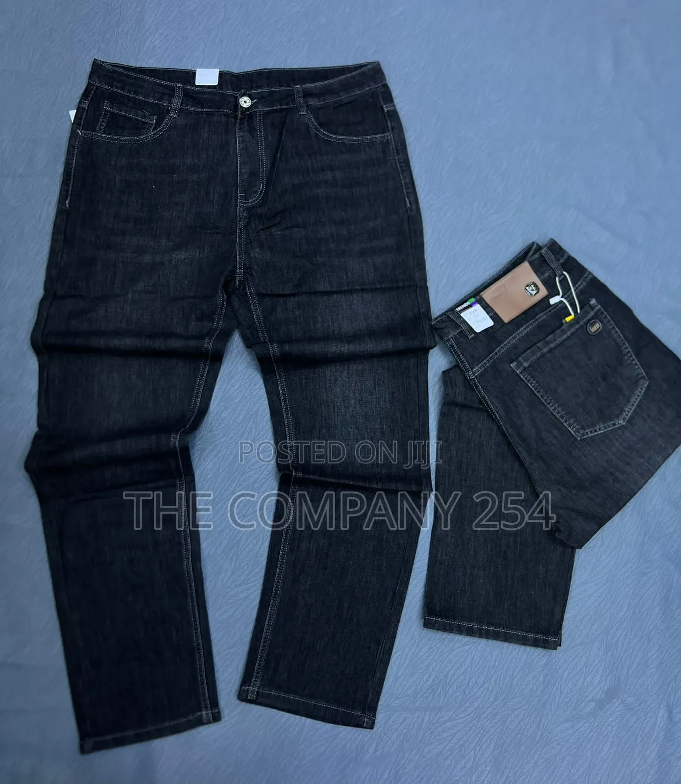 Plain Demin Jeans Available Size 30 to 38
