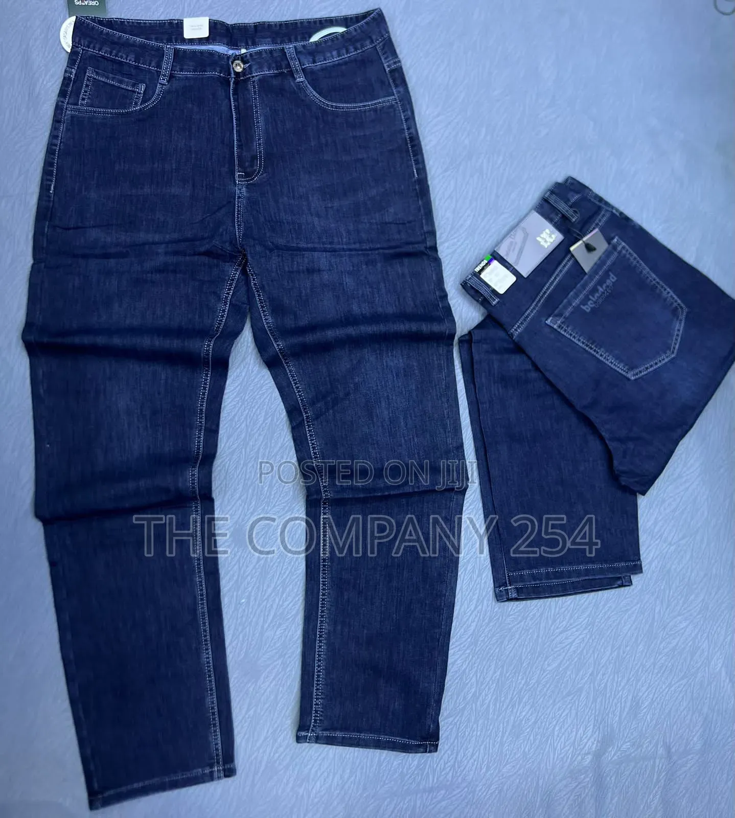 Plain Demin Jeans Available Size 30 to 38
