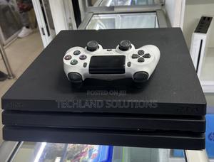Ex Uk Ps4 Pro - thumbnail 2