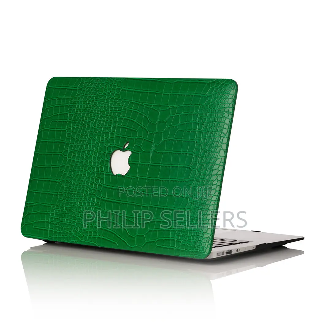 Qualit Crafted With Durable Rubberized Plastic and PU Leat