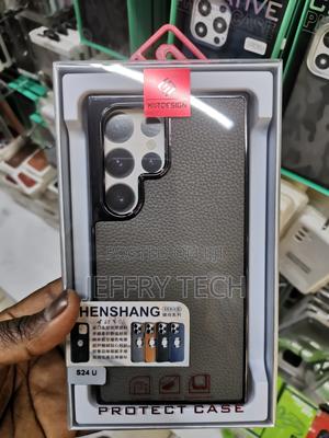 Grey Galaxy S24 Vegan Leather Case - thumbnail 2