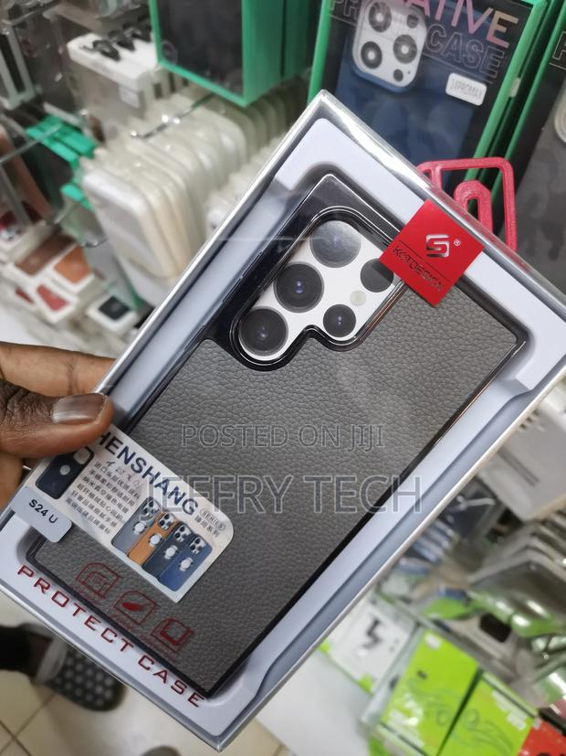 Grey Galaxy S24 Vegan Leather Case - thumbnail 3