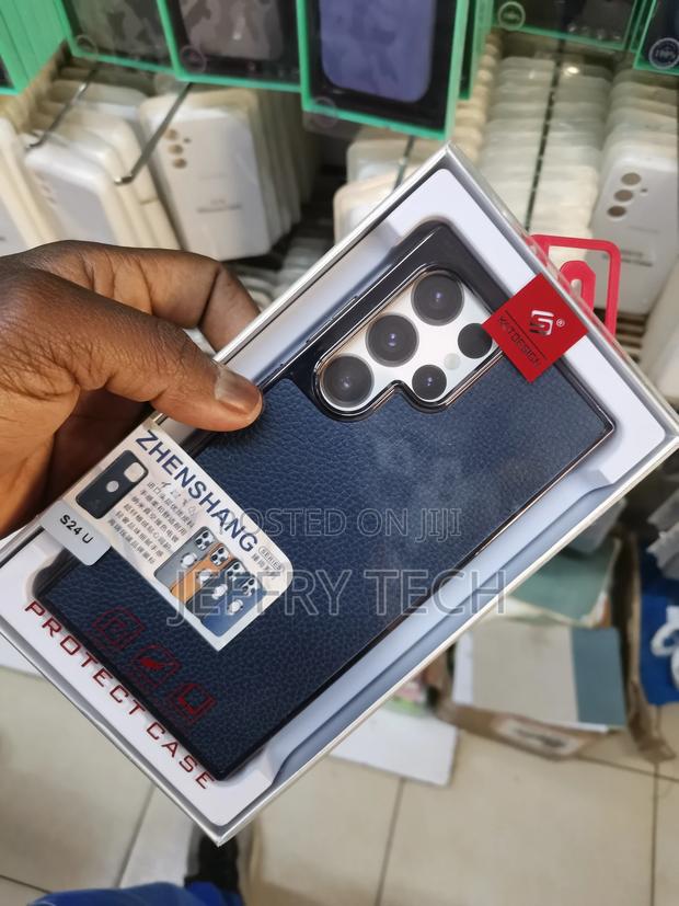 Magnificent Blue Samsung Galaxy S24 Soft Leather Case - thumbnail 3