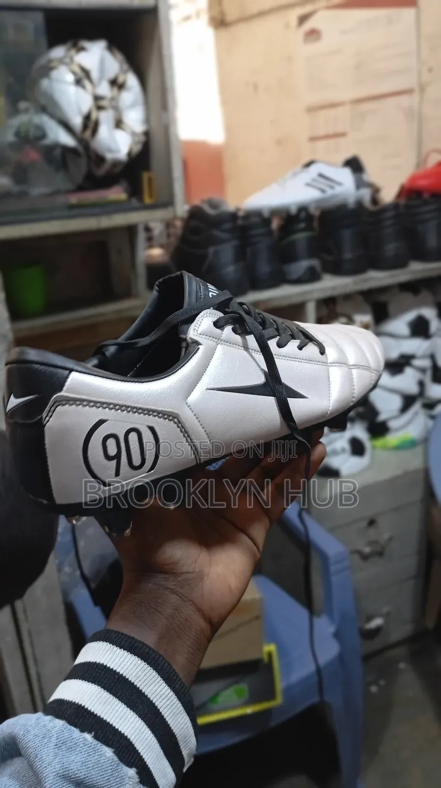 T 90 Soccer Boots