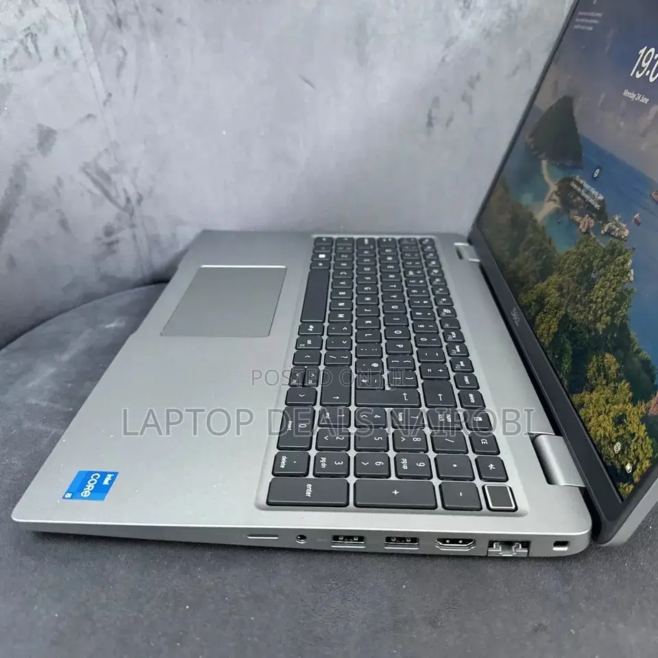 Laptop Dell Latitude 5540 16GB Intel Core I5 SSD 256GB