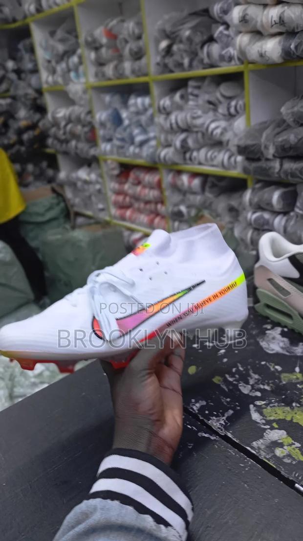 Nike Soccer Boots - thumbnail 3