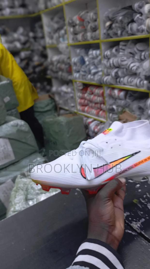 Nike Soccer Boots - thumbnail 4