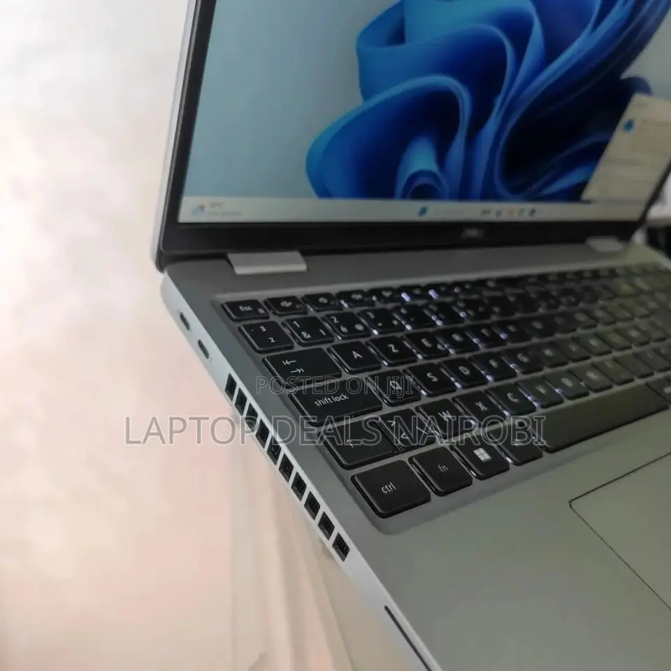 Laptop Dell Latitude E5520 16GB Intel Core I5 SSD 512GB