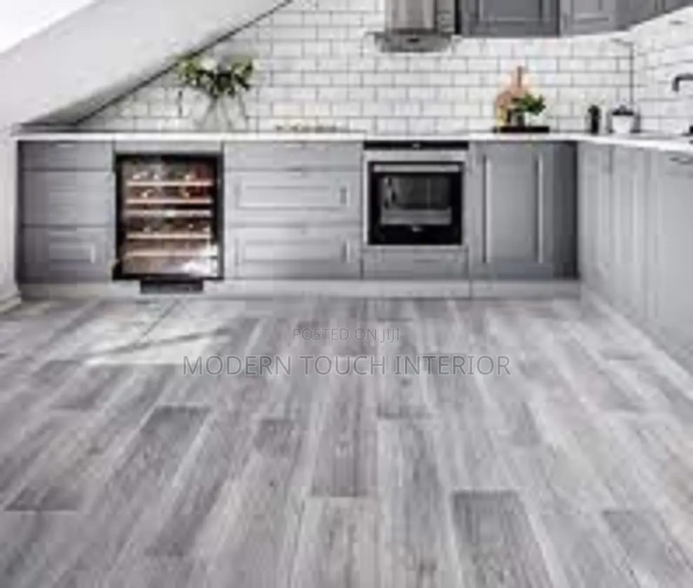 Luxurious Vinyl(Mkeka Wa Mbao) Carpet