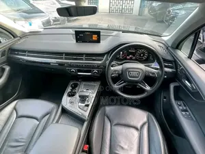 Audi Q7 2.0T Premium AWD quattro 2018 Black