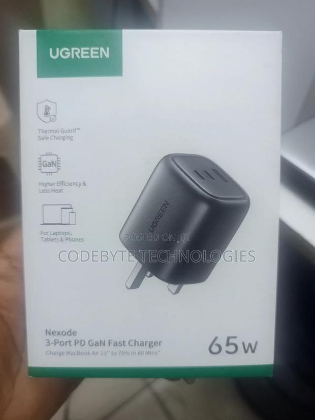 ^^UGREEN USB-A+2*USB-C 65W Gan Tech Fast Charger`` - main view