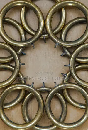 Round Metallic Rings