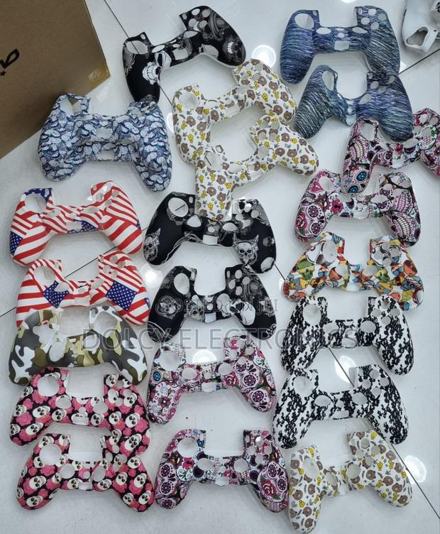 Ps4 Controller Covers - main view