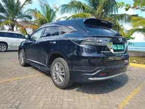 Toyota Harrier 2.0 Turbo 2017 Purple