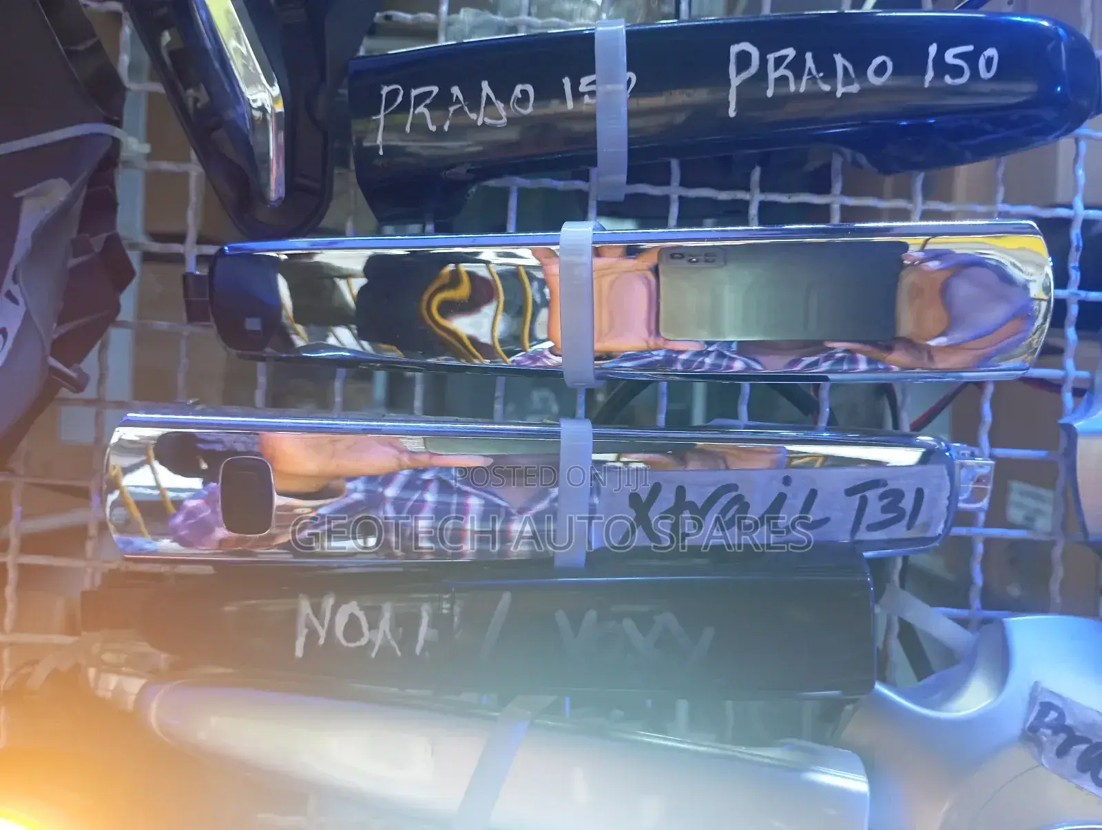 Noah / Voxy Sliding Door Handles