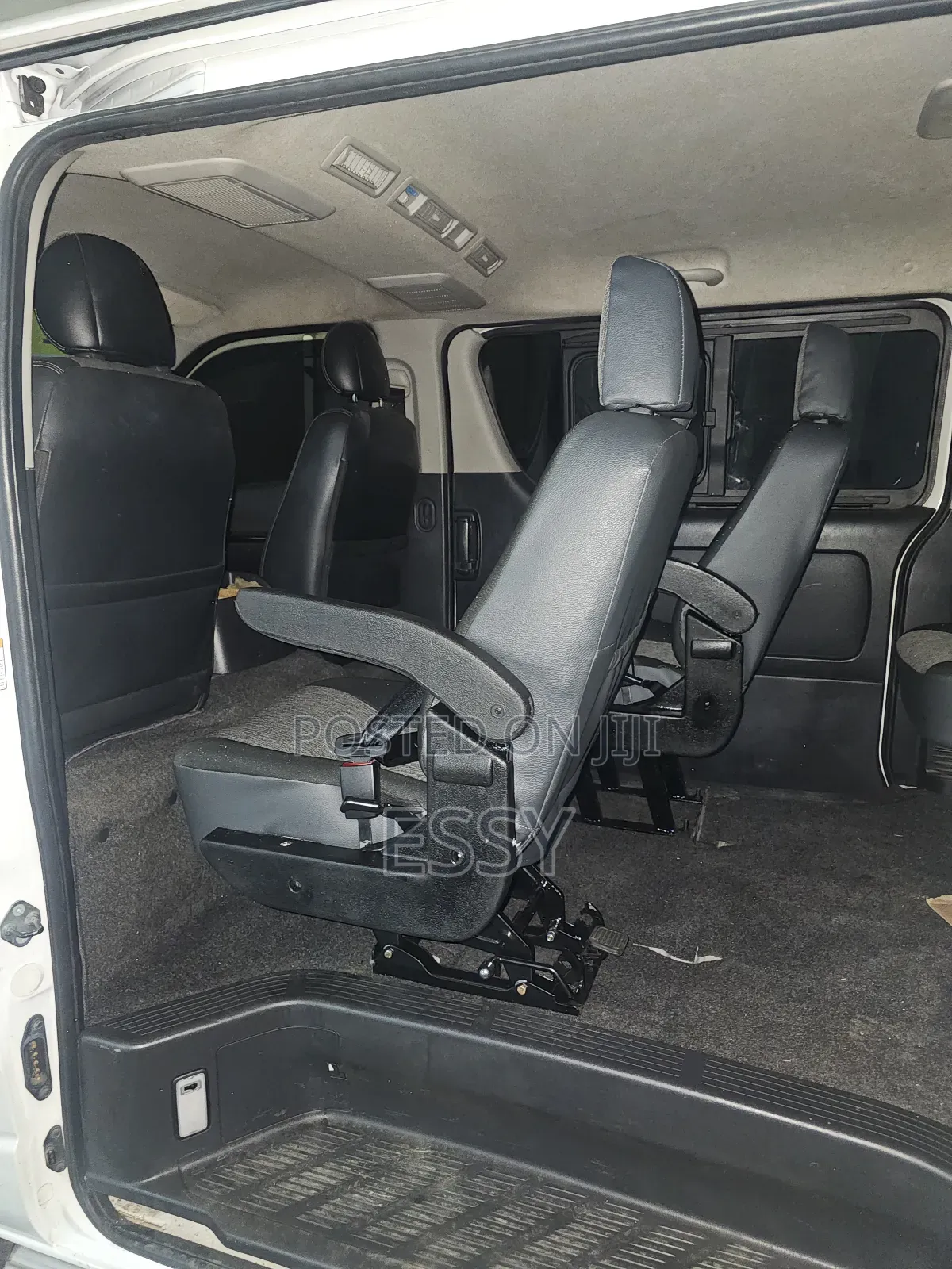 Tour Van and Land Cruiser Seats