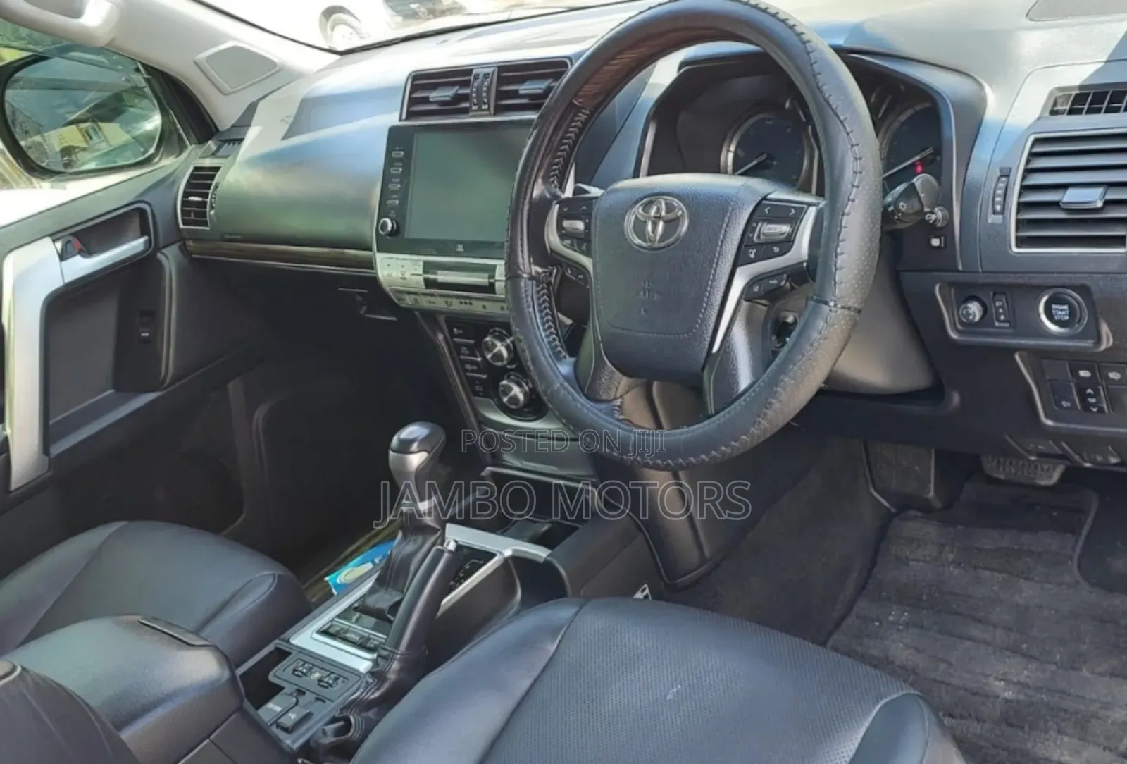 Toyota Land Cruiser Prado 2.8 2021 Gray