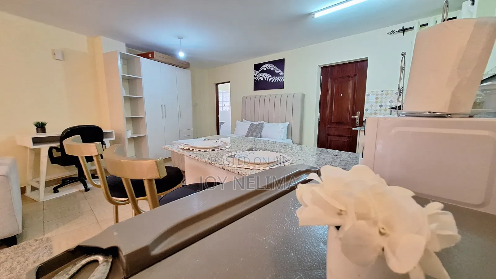 Cozy Airbnb Studio to Let