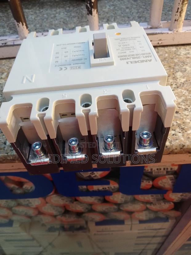 250a Andeli McCb 4pole