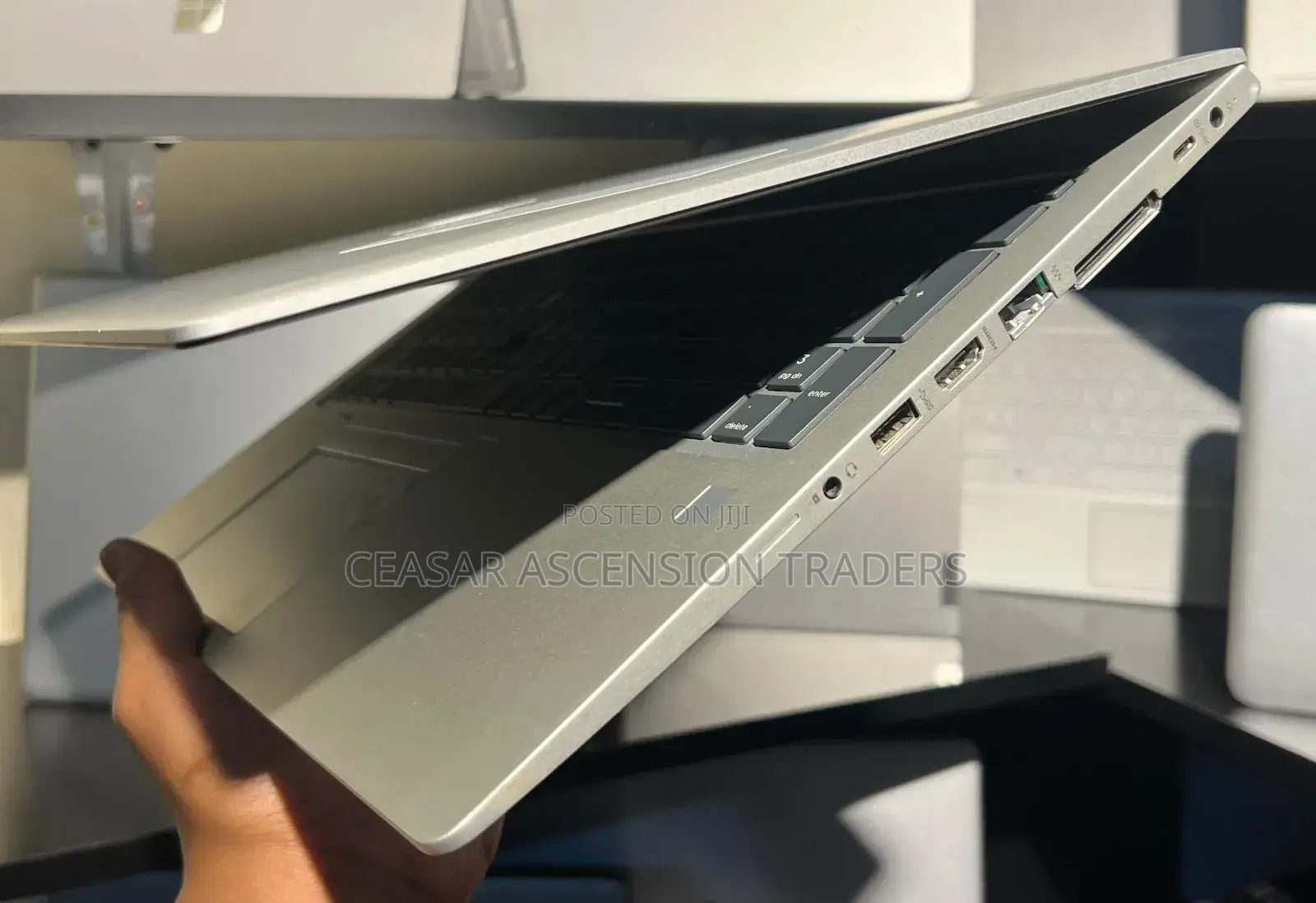 Laptop HP EliteBook 755 G5 8GB AMD Ryzen 3 SSD 256GB