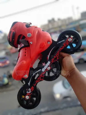 Red Professional Tri-States With 3 Big Wheels for Skating