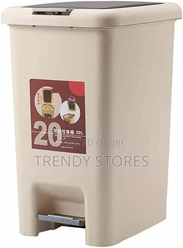 20l Bon Appétit Plastic Bin - main view