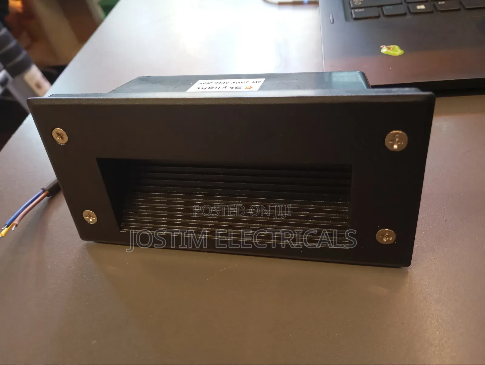 Square Recessed Light in Step Light