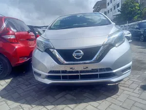 Nissan Note 2017 Silver