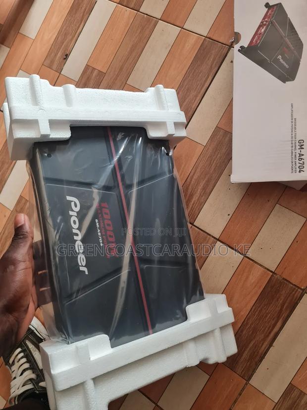 Pioneer Gm 6704 Amplifier, 1000 Watts - thumbnail 3