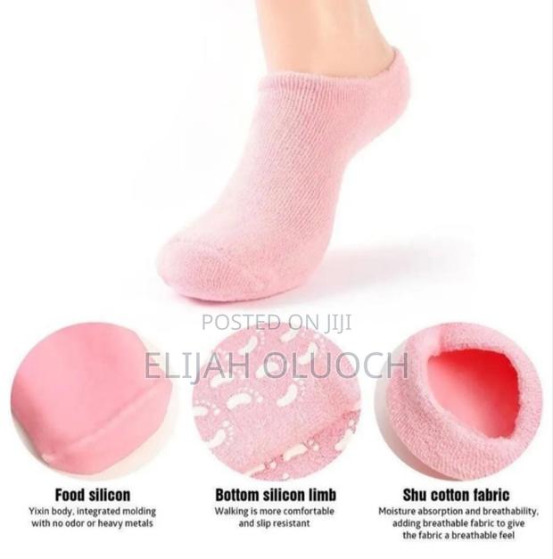 Moisturizing Spa Gel Socks - thumbnail 4