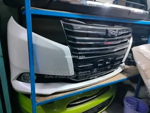 Noah 2015/2014 Front Bumper