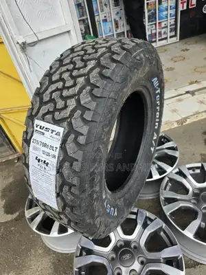 275/70r18 Yusta