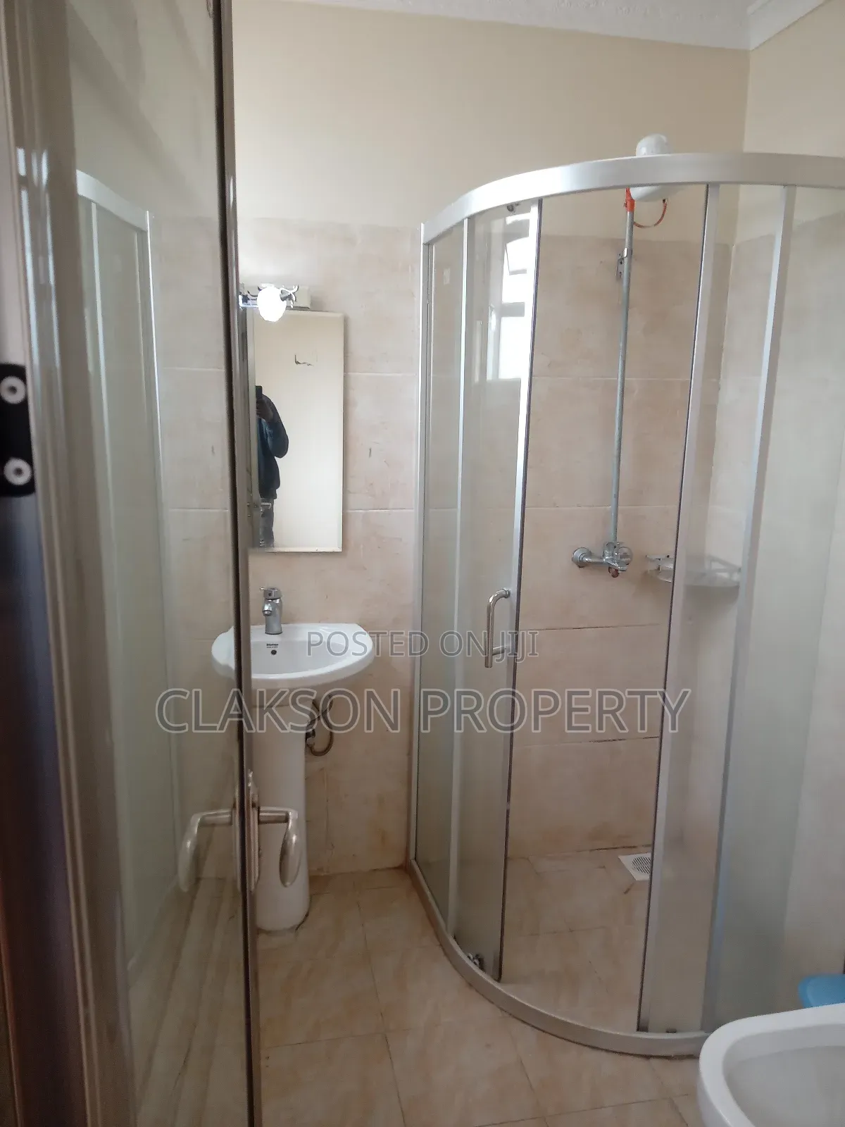 3bdrm Apartment in Kilimani for rent