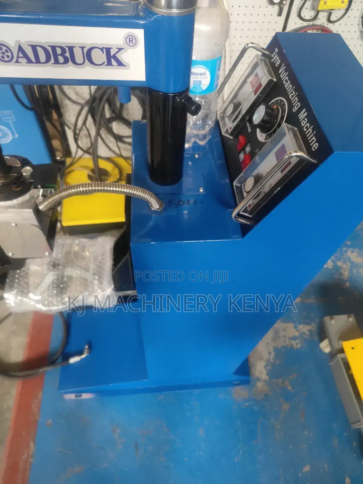 Commercial Tyre Vulcanizer Machine Roadbuck Brand